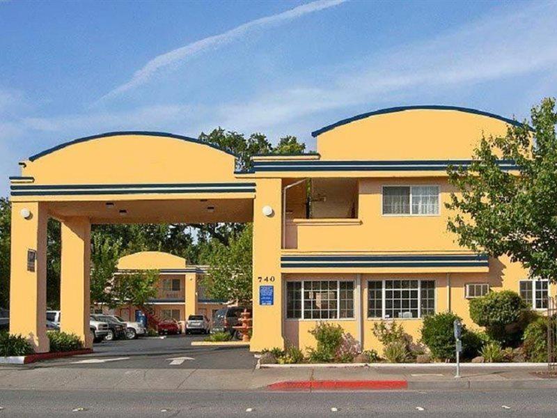 Americas Best Value Inn - Chico Exterior foto